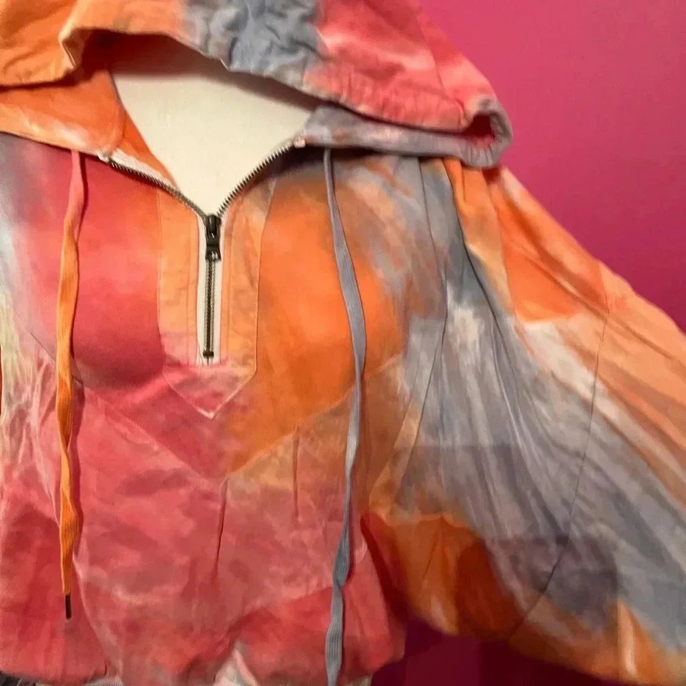 Vintage V.Secret Hoodie - Picture 2 of 7